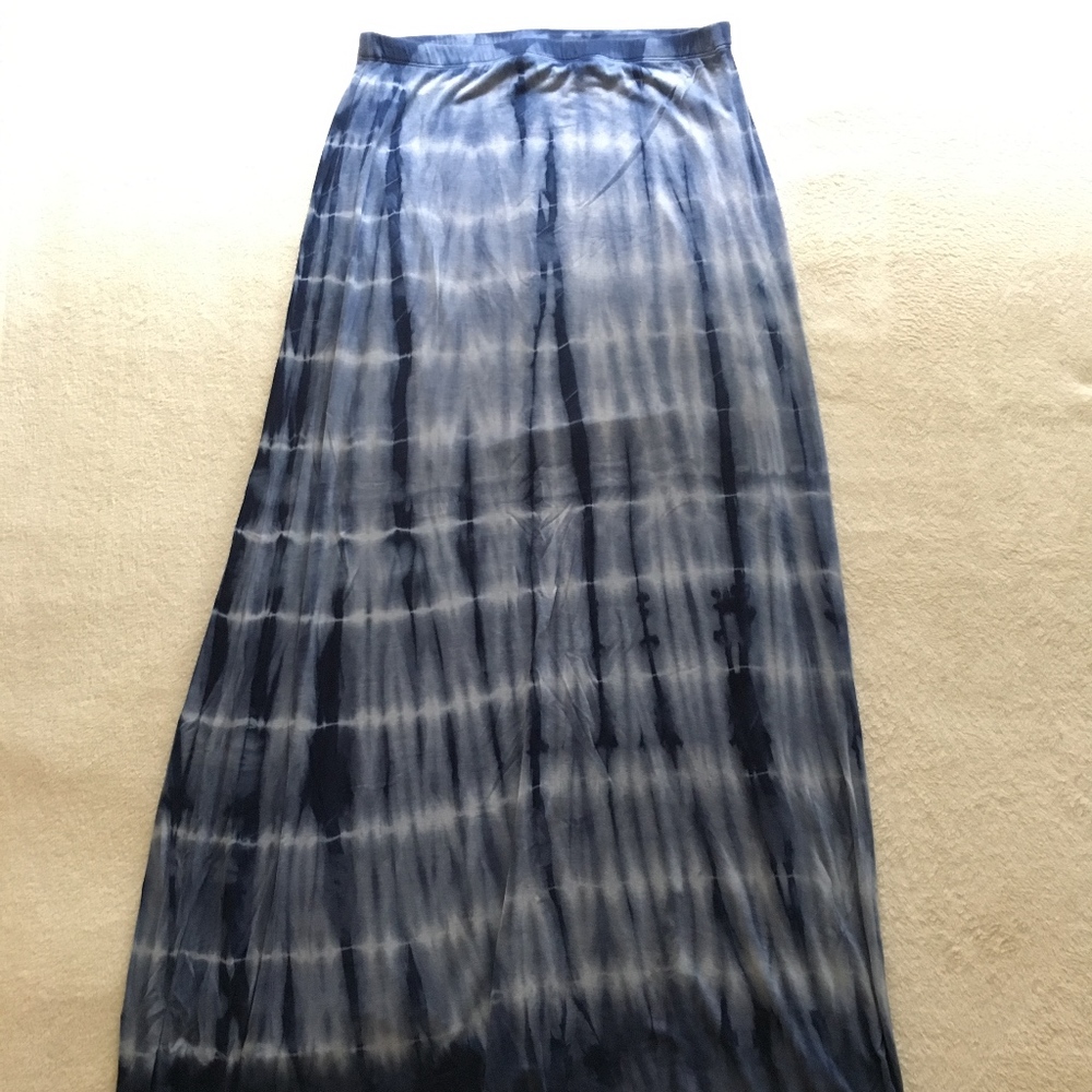 Never Worn! Tie dye -Maxi Skirt