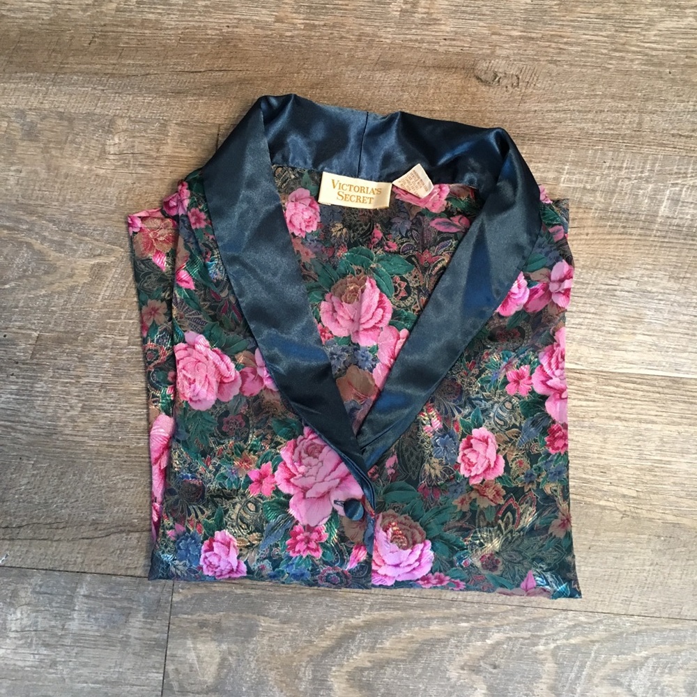 VINTAGE Victoria’s Secret top