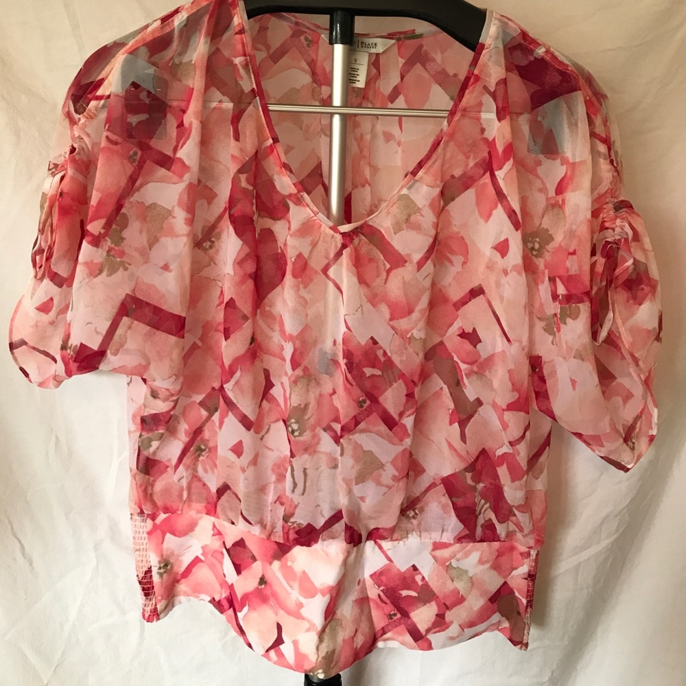White House Black Market Floral Blouse
