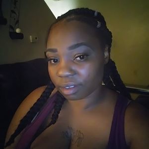 Meet your Posher, Bella