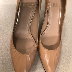 Stuart Weitzman pump, nude color, 6.5w.