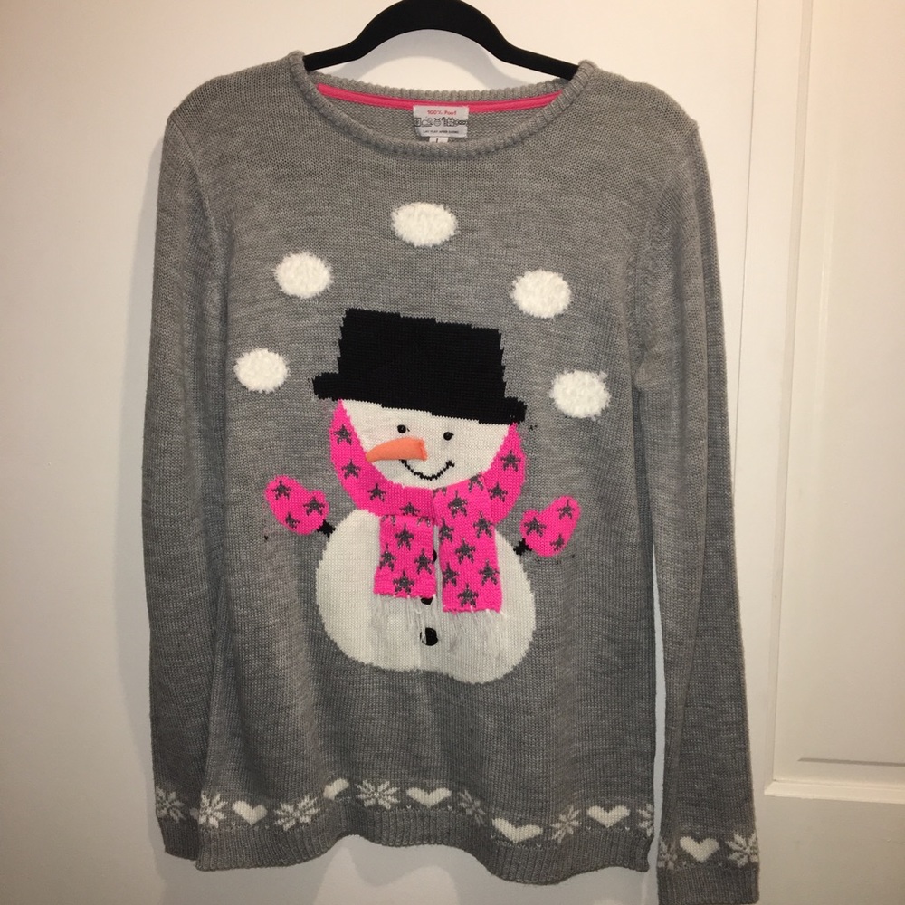 NWOT Cute snowman holiday/Christmas sweater