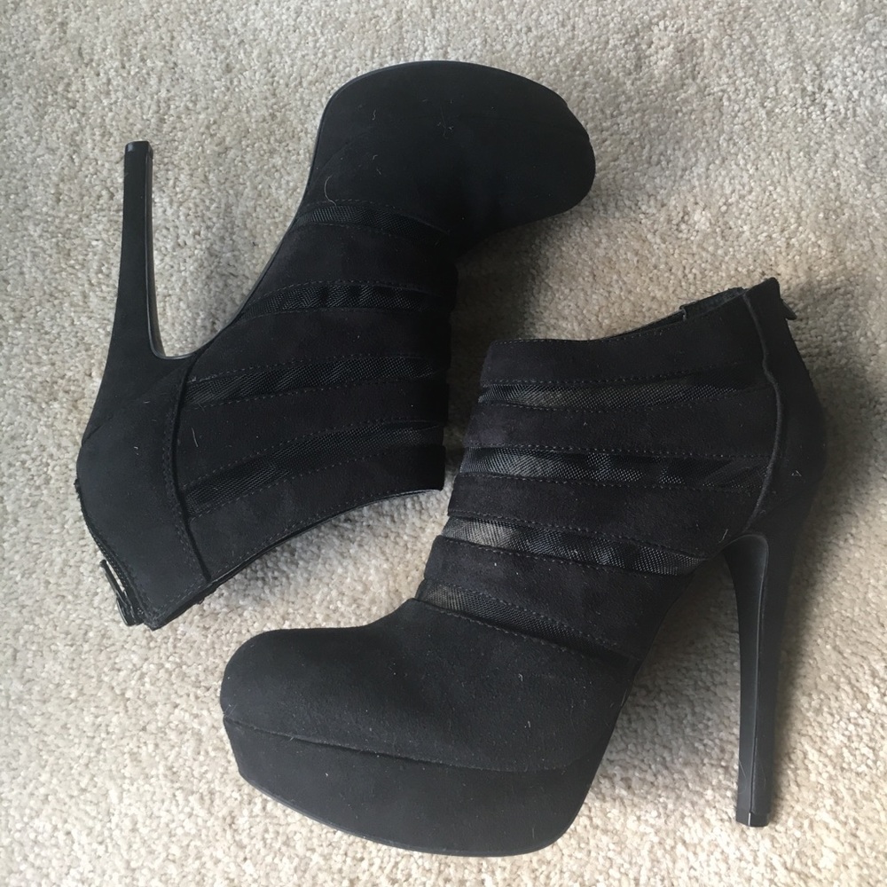 Platform suede and mesh high heel booties