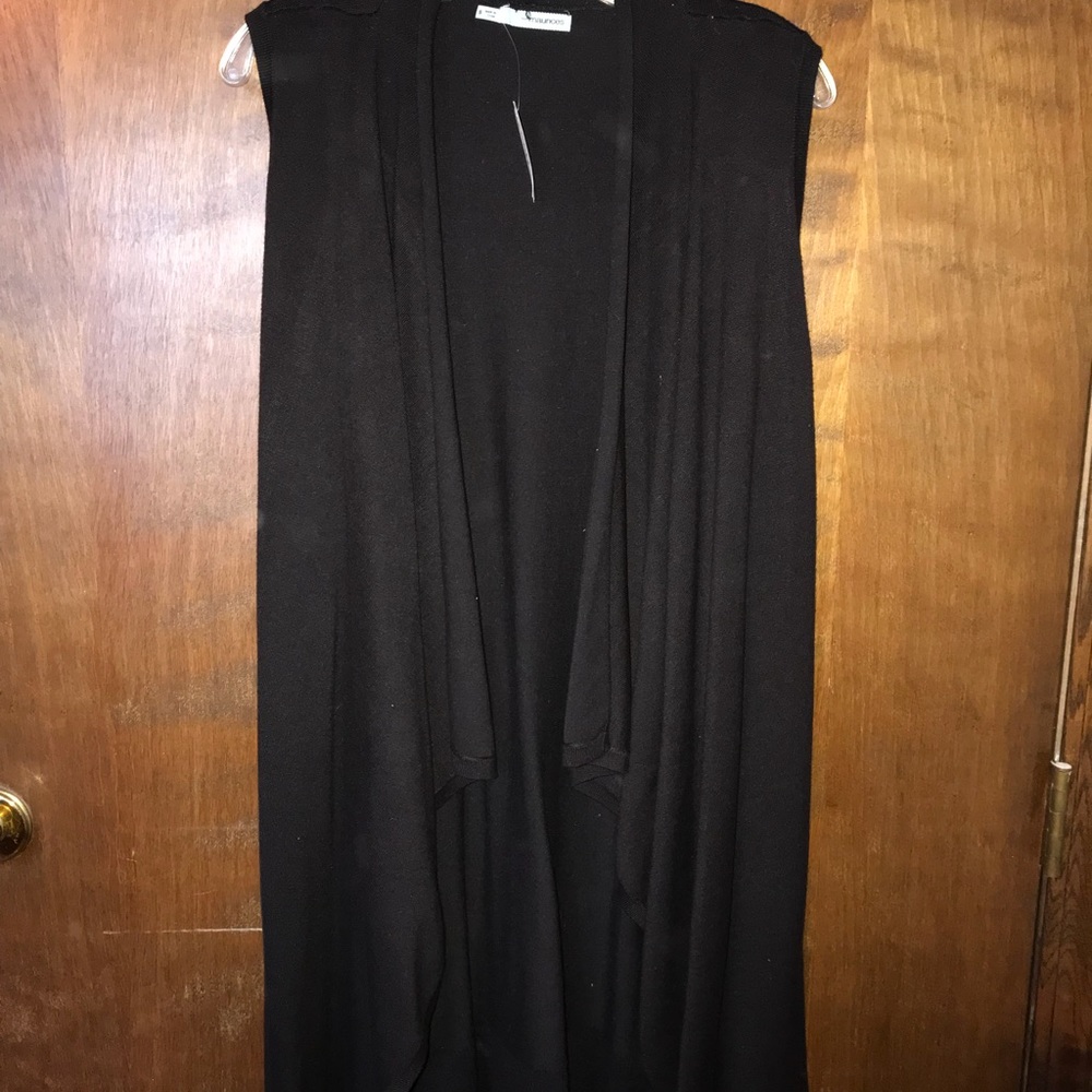 Vest - Picture 1 of 1