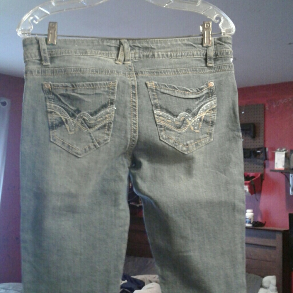 Jeans - Picture 2 of 3