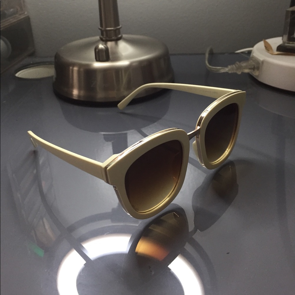 Retro 2000 style sunglasses