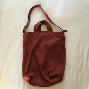 Baggu Canvas Duck Bag in Merlot