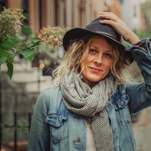 Meet your Posher, Gretchen