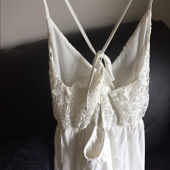 🌿WHITE BOHO DRESS🌿 - Picture 4 of 8