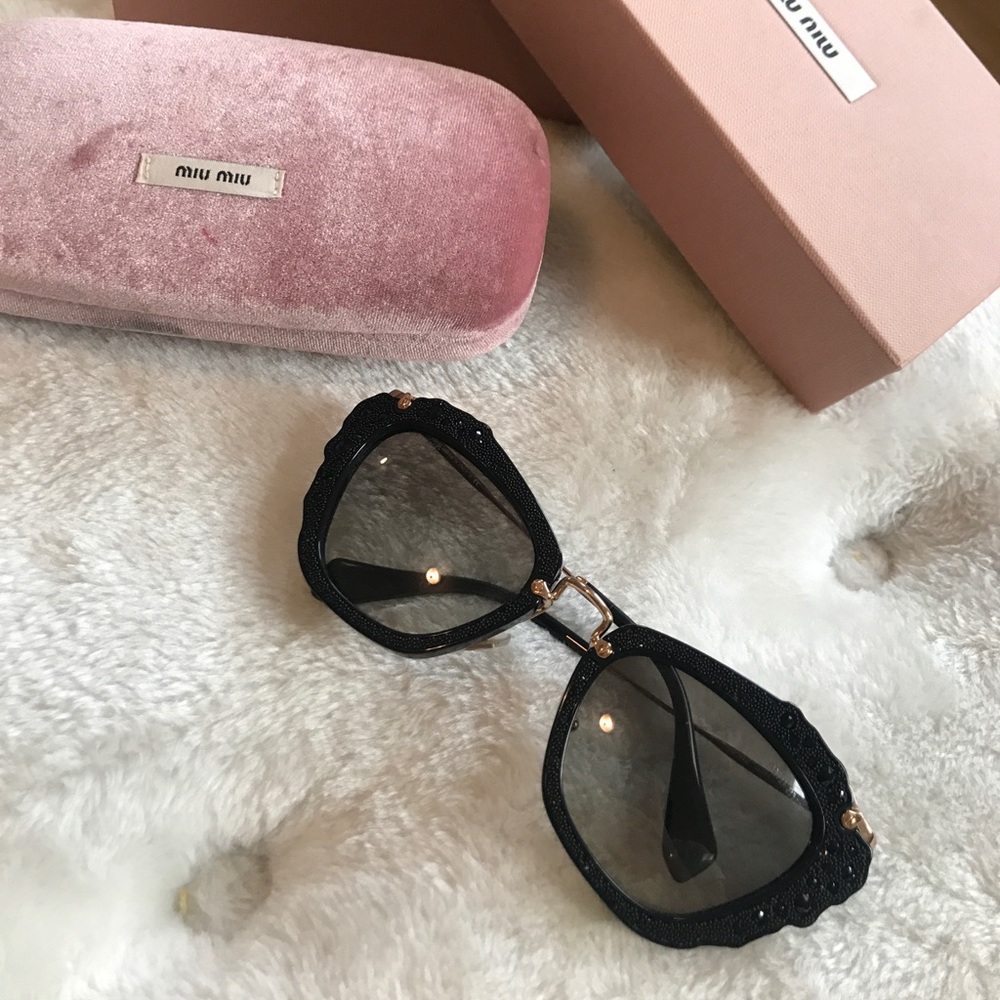 Miu Miu MU04QS Cat's Eye Sunglasses, Black