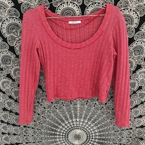 Long sleeve crop top