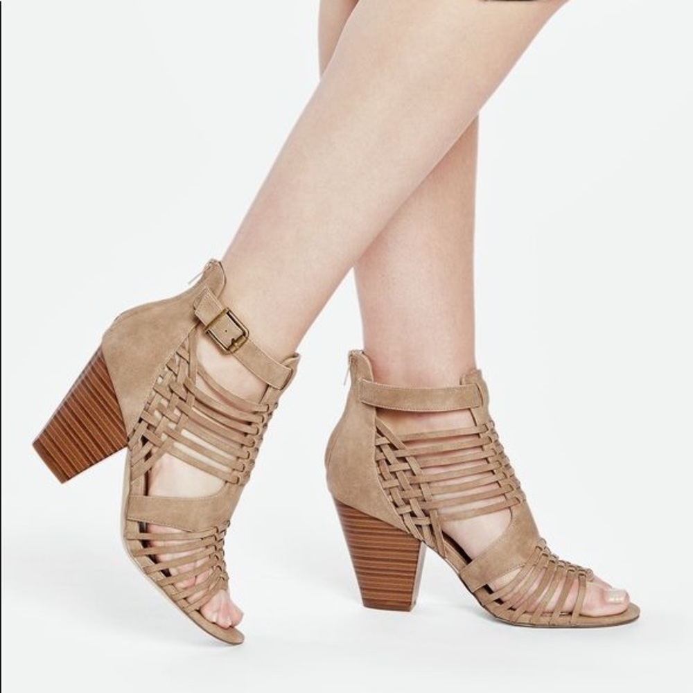 *BNIB! *. Thandie Taupe heeled sandals