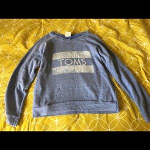 TOMS crewneck HAS POCKETS