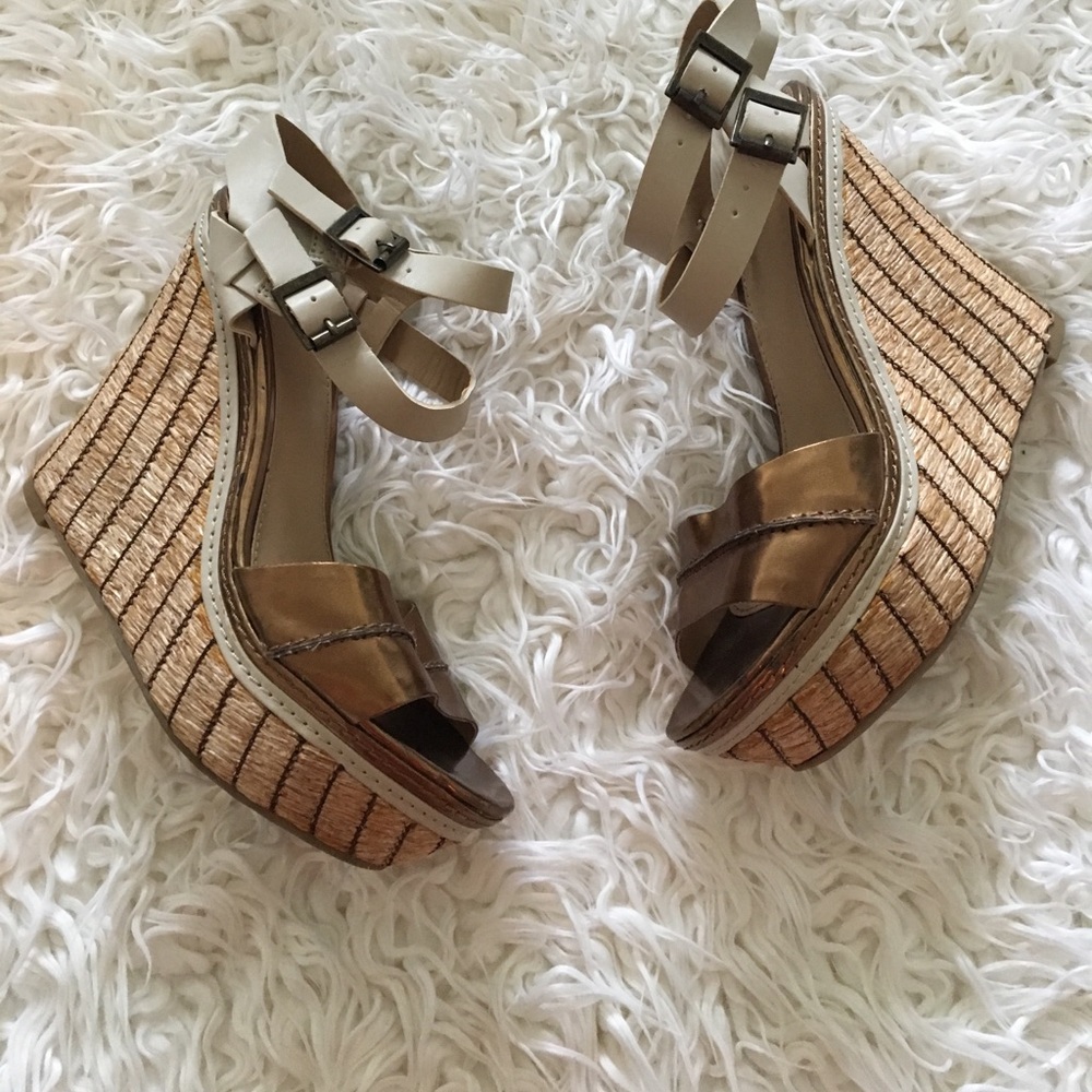 Espadrille wedges