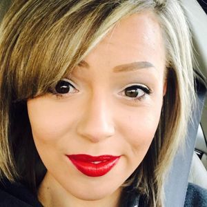 Meet your Posher, Whitney