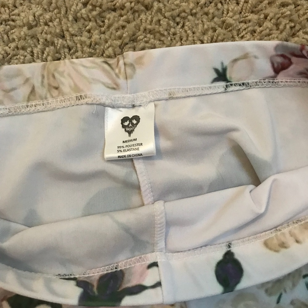 Drop Dead leggings