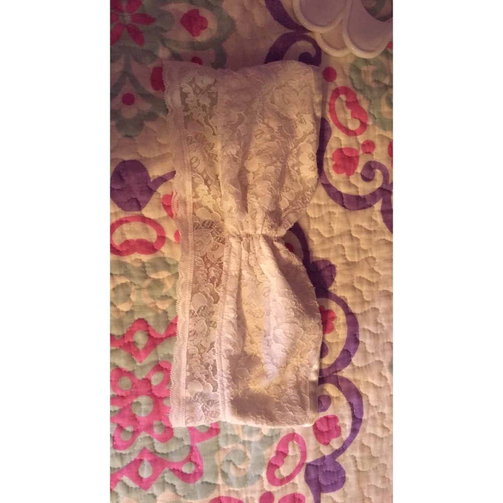 Lace bandeau