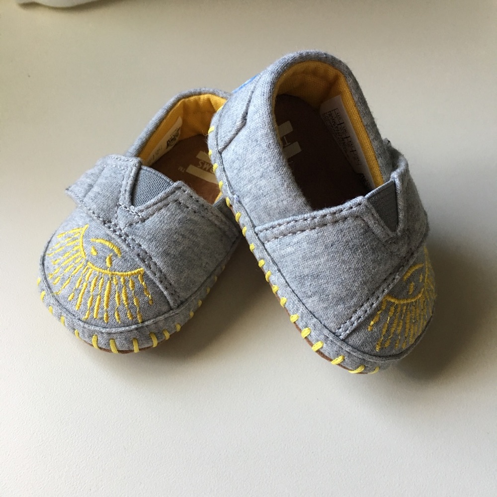 TOMS Shoes