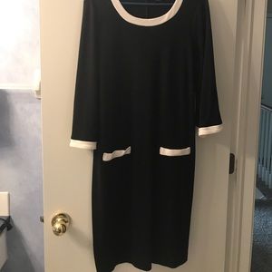 Chico’s black and white polyester dress