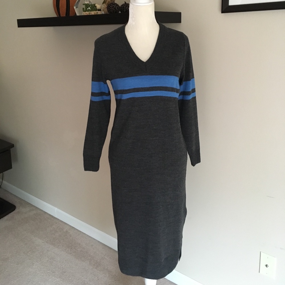 Topshop dress sweater v neck
