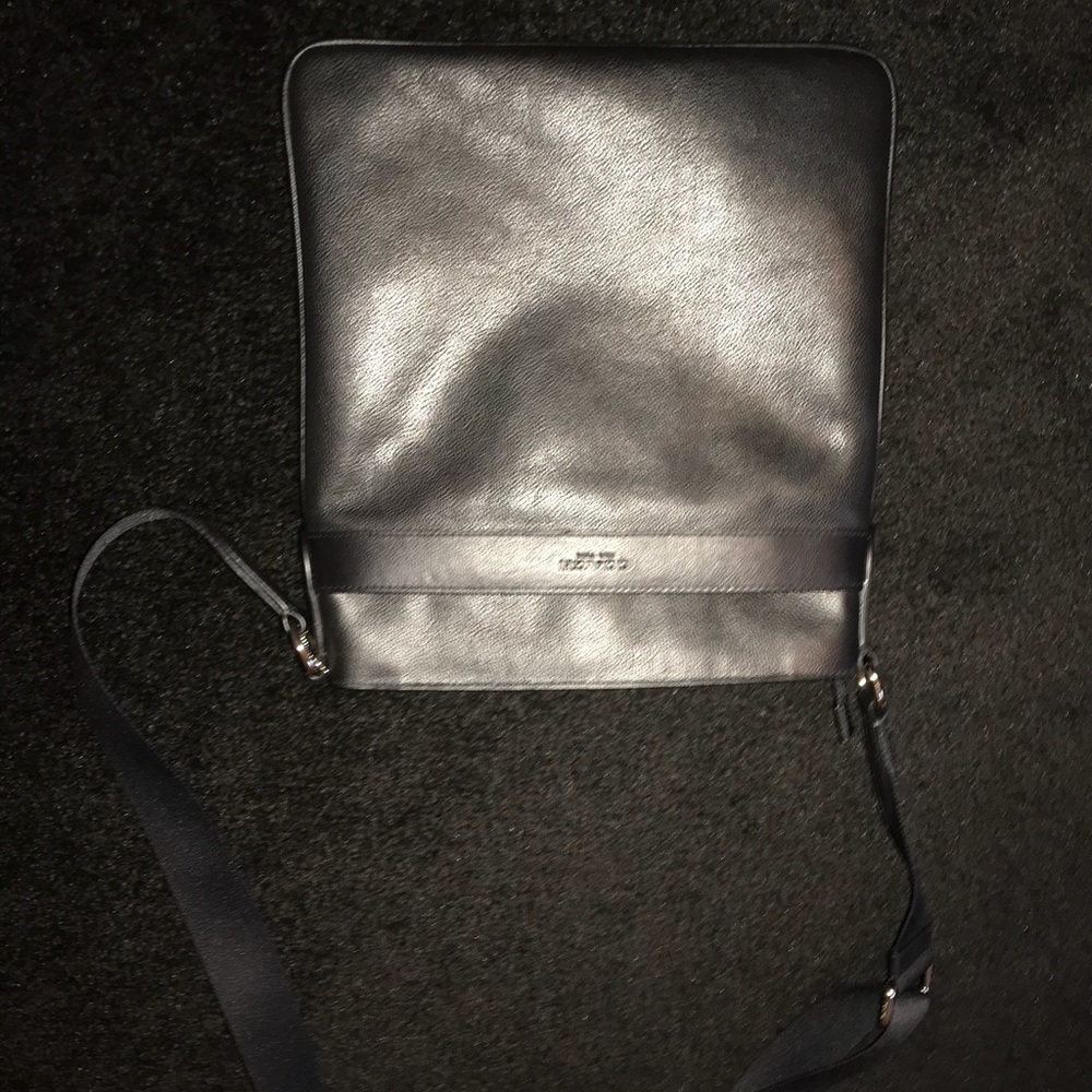 Authentic coach cross body