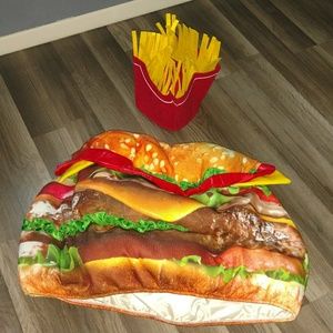 Kids cheeseburger and fries Halloween costume 🍔🍟