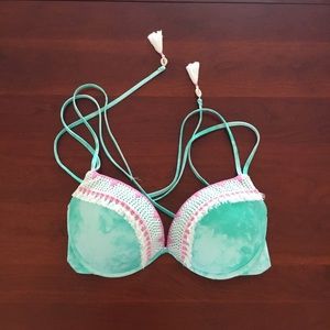 NWOT Shore Bathing Suit Top