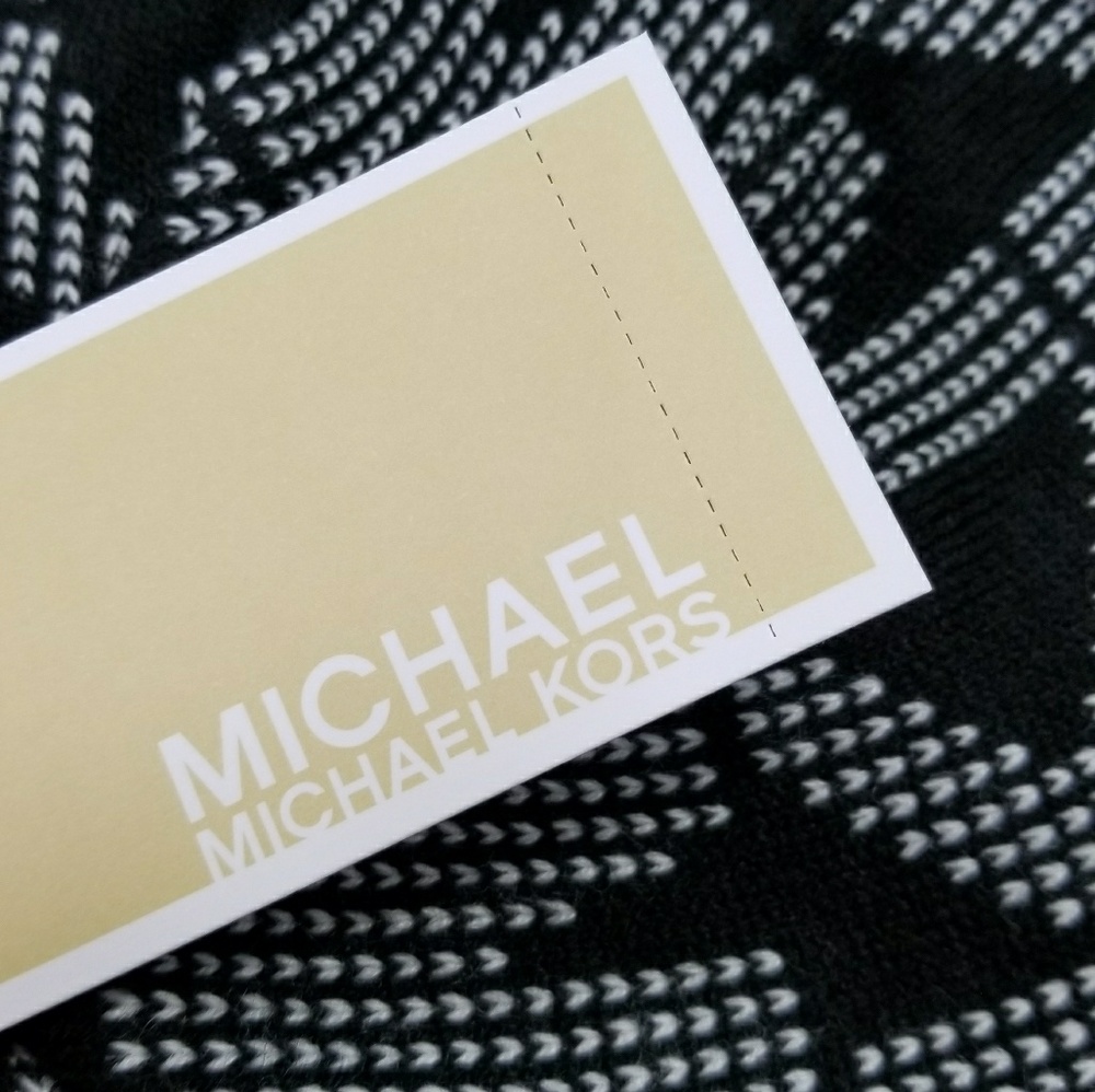 🔴LAST 1🔴 MICHAEL KORS BEANIE/HAT BLACK&WHITE - Picture 3 of 4
