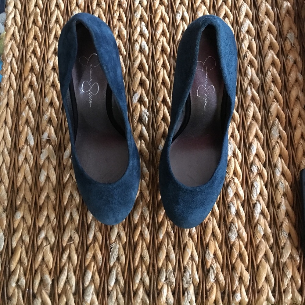 Jessica Simpson Colie Suede Heels Sz. 8