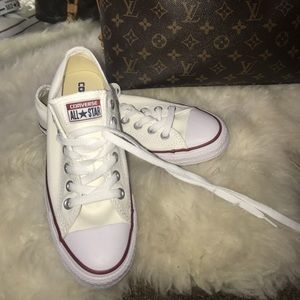 White original converse
