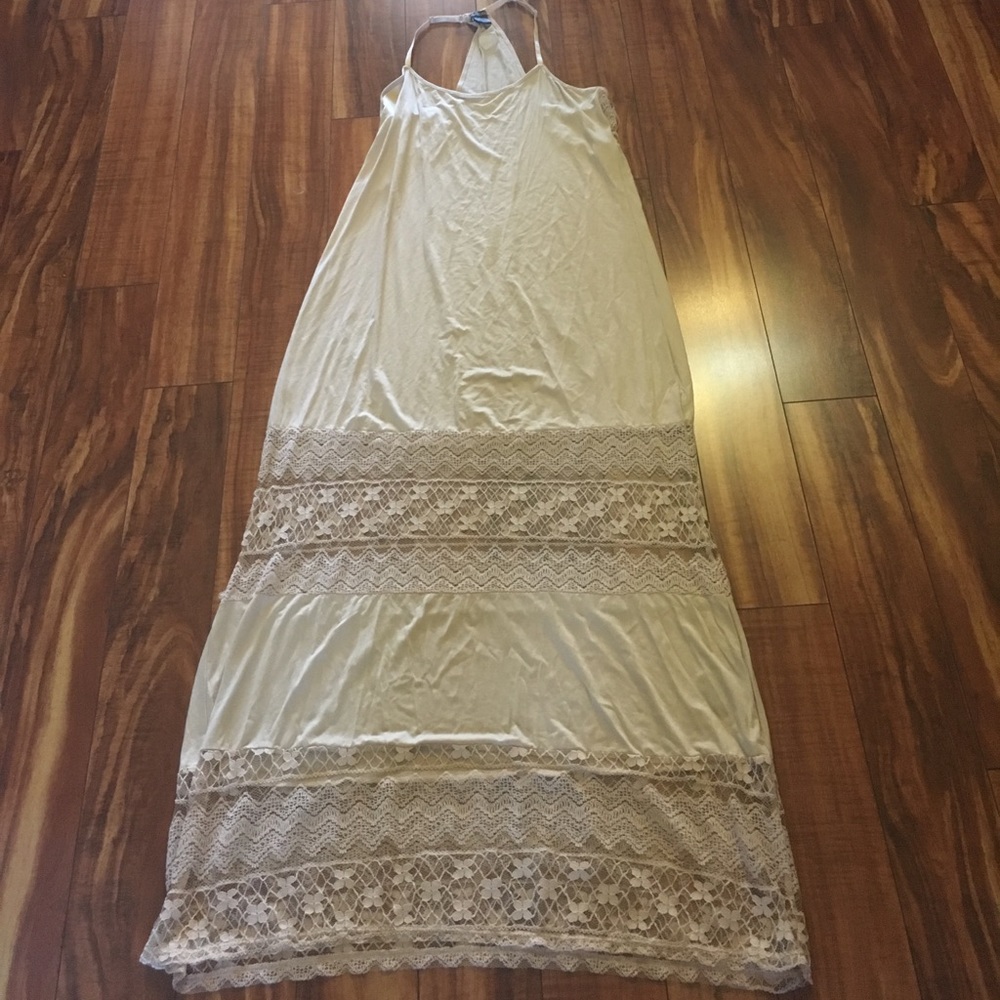 Darling sundress with lace