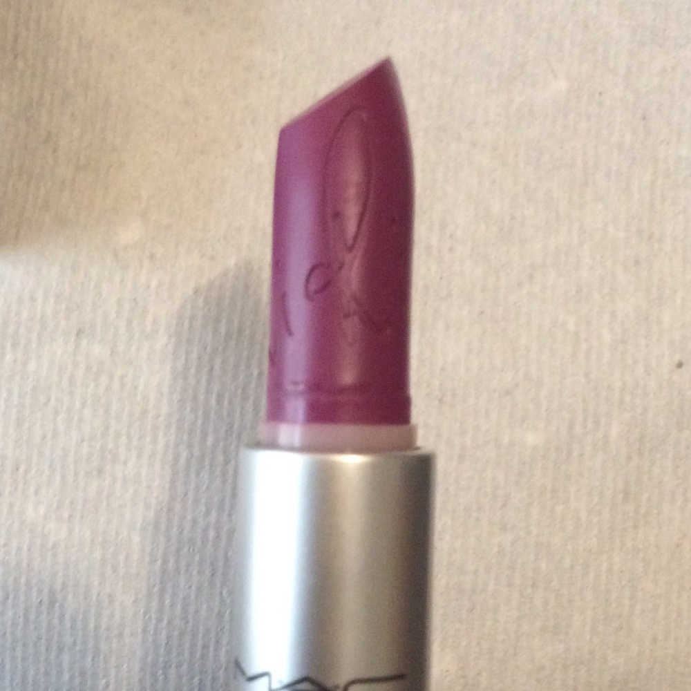 LE Mac Rihanna Collection - Picture 2 of 3