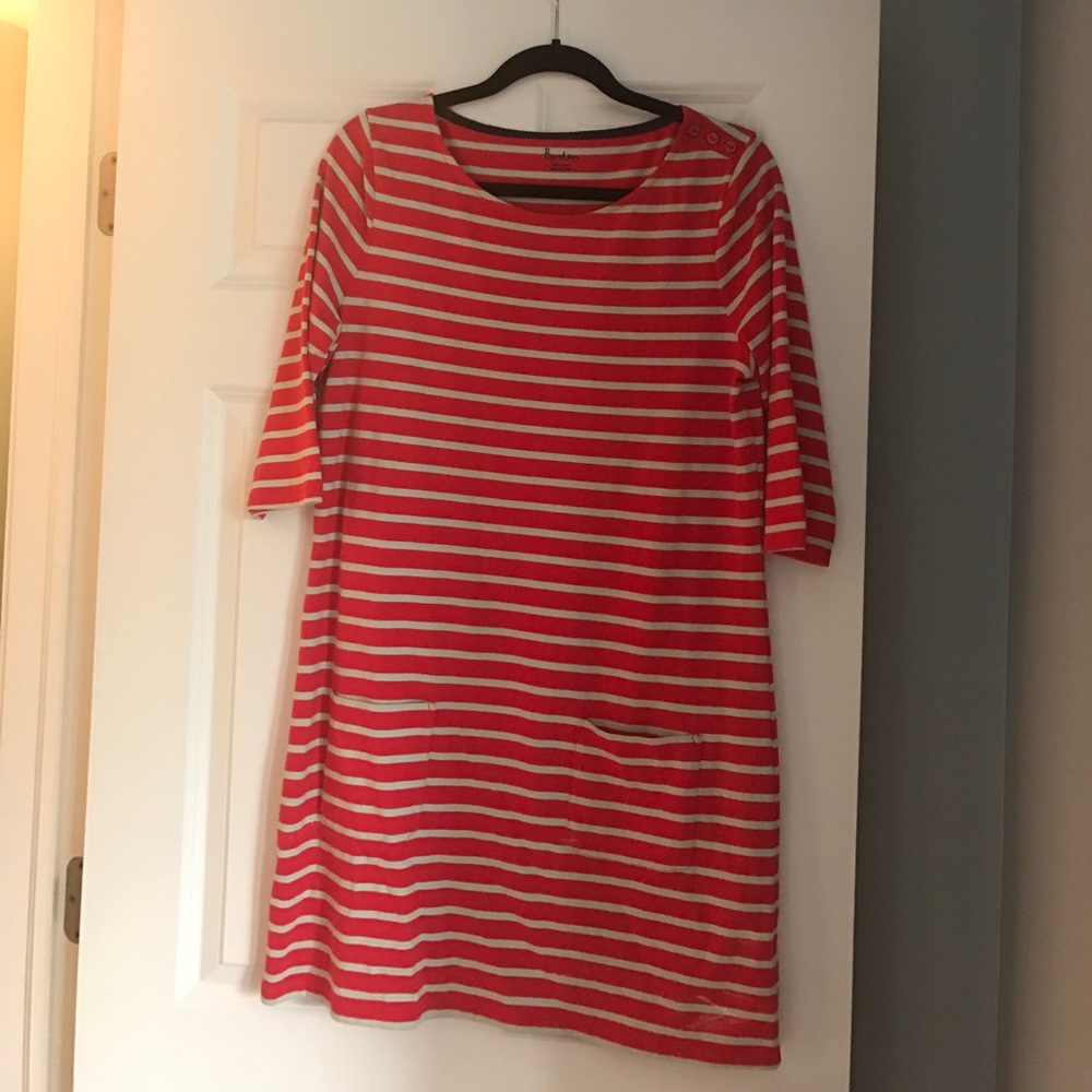3/4 length sleeve dress