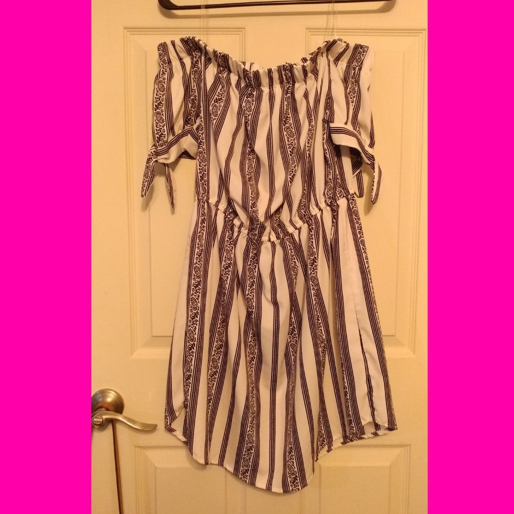 **SOLD** Off shoulder dress