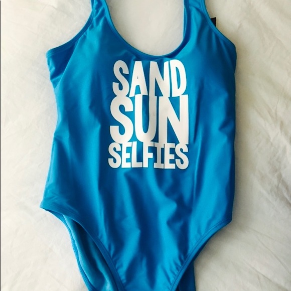 Final Markdown 🤑 Aqua Blue Swimsuit - Picture 2 of 6