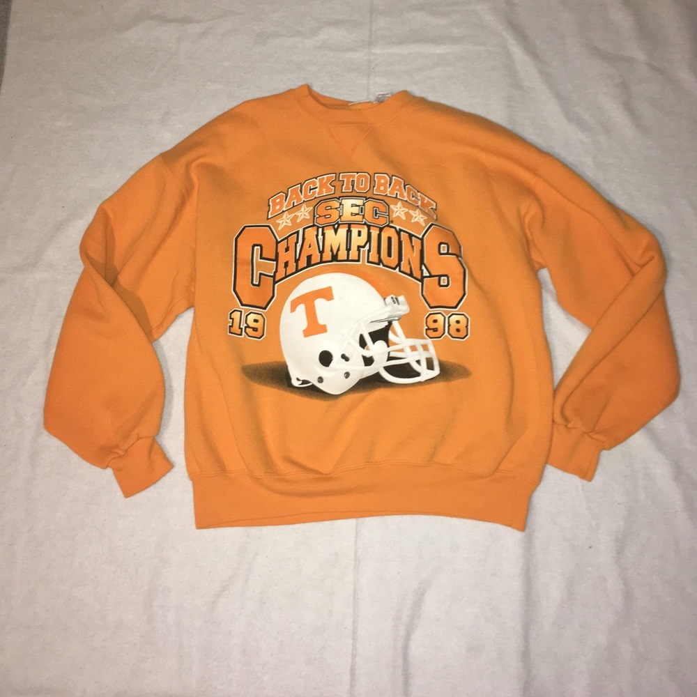 UT crewneck sweatshirt