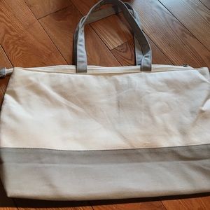 The Cosmopolitan Las Vegas Weekend Tote