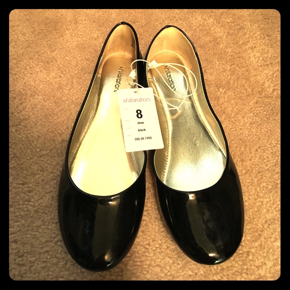 Patent black flats- BRAND NEW