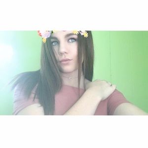 Meet your Posher, Abigail