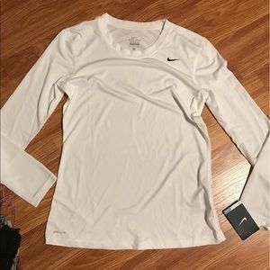 Nike Dri-Fit Small