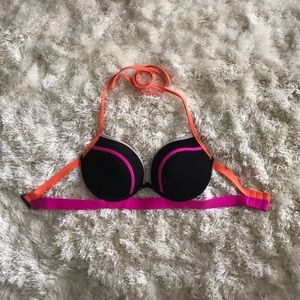 Victoria’s Secret bikini top 32dd