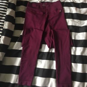 NUX merlot color leggings - XS
