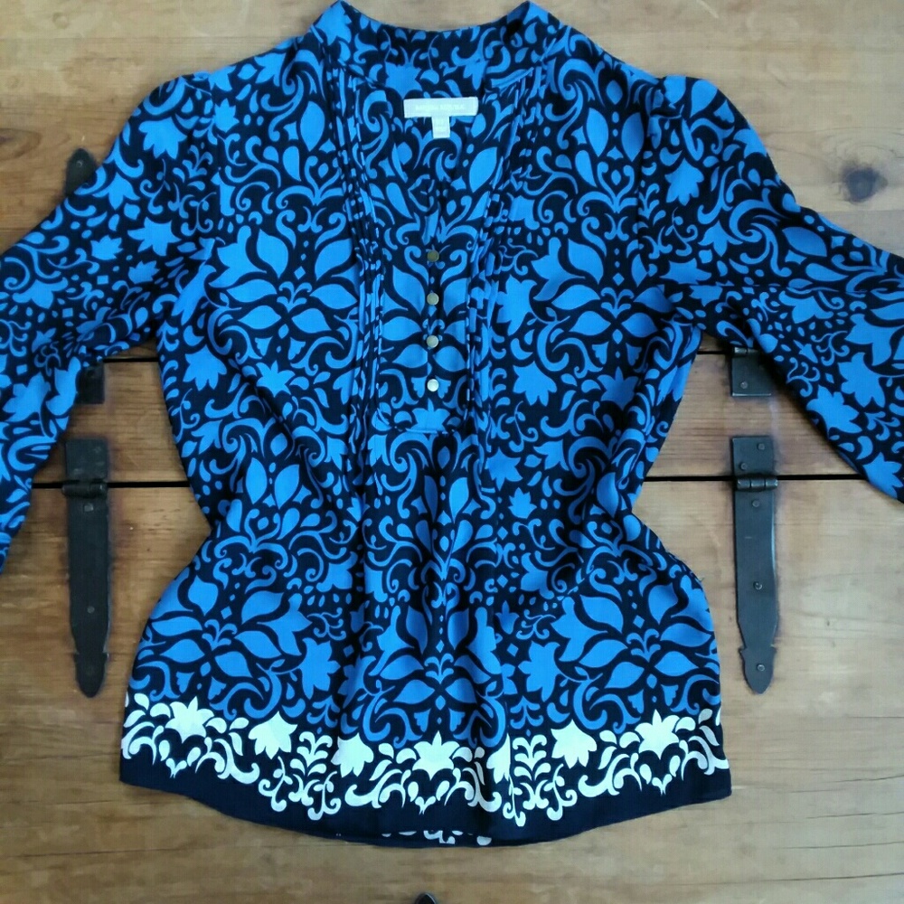 Banana Republic Beautiful Blue Floral Top