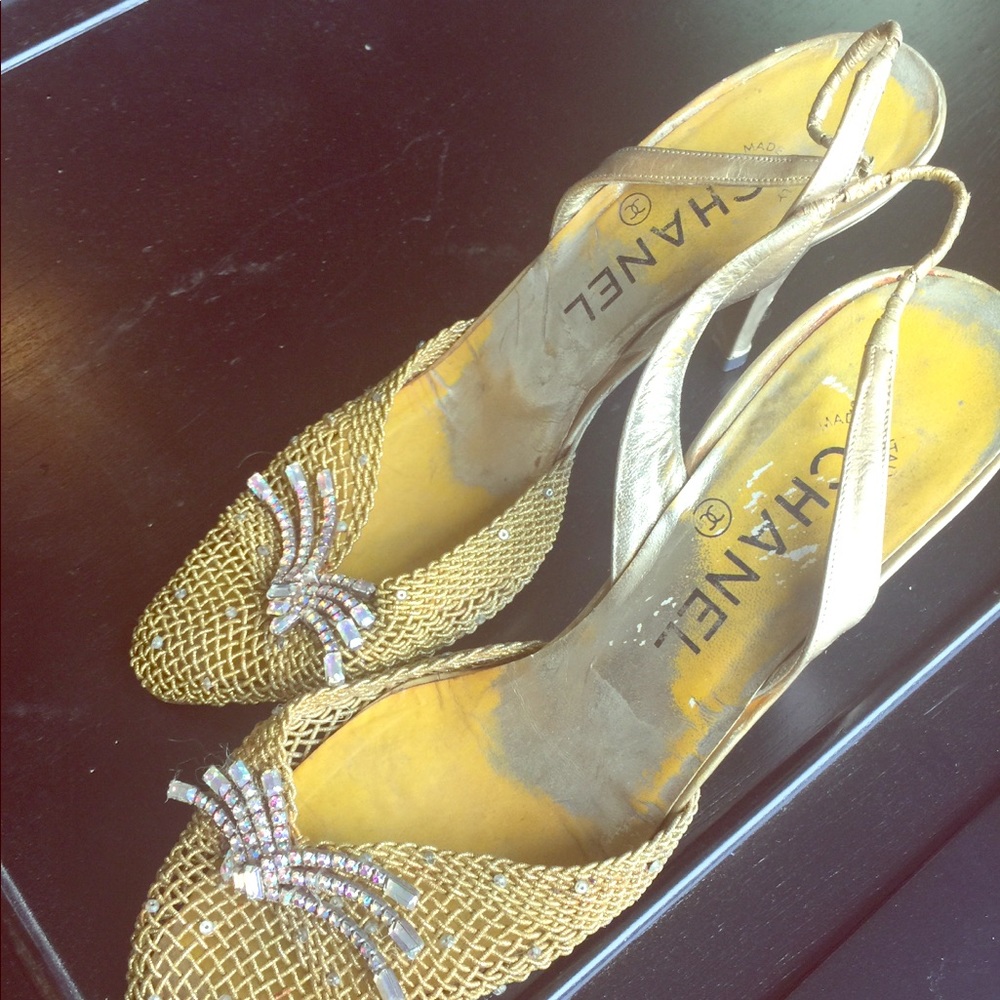 Vintage channel shoes