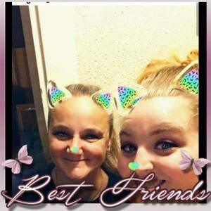 Meet your Posher, Cheri