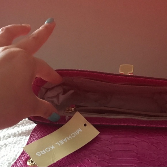 🆕🎉Michael Kors🎉 - Picture 4 of 4