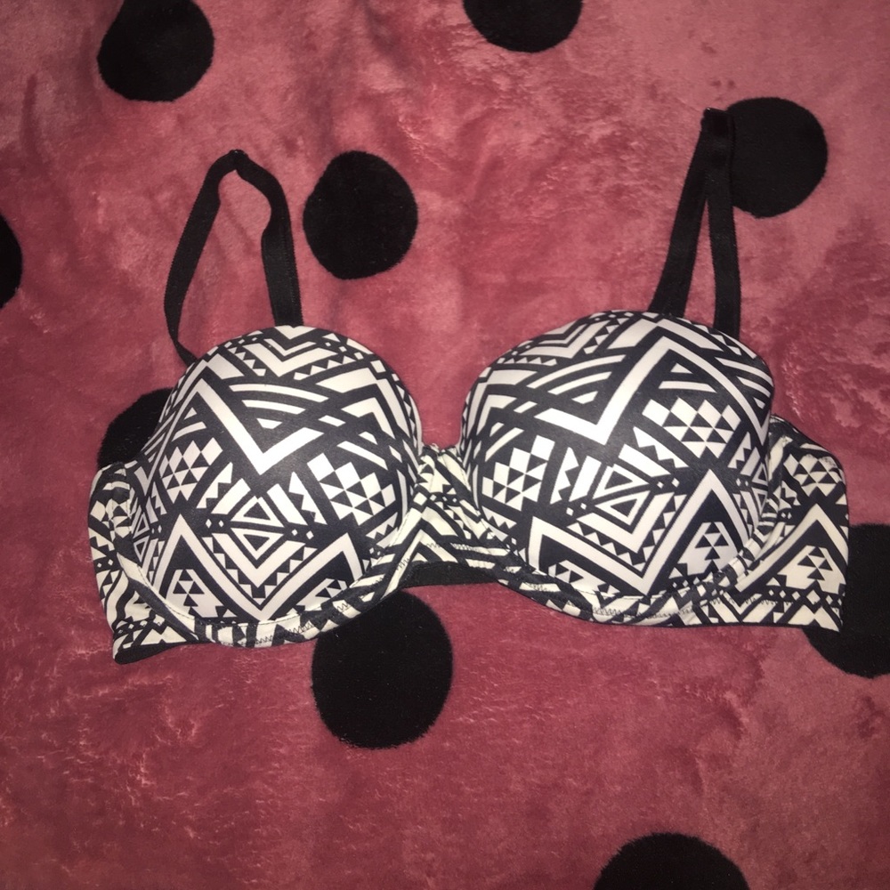 Victoria’s Secret push-up bra