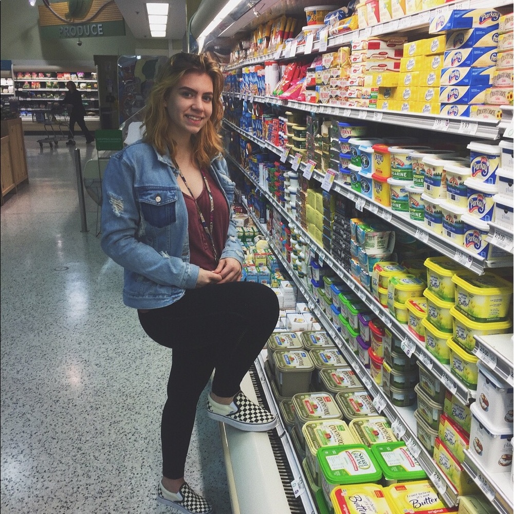 Meet your Posher, Elizabeth