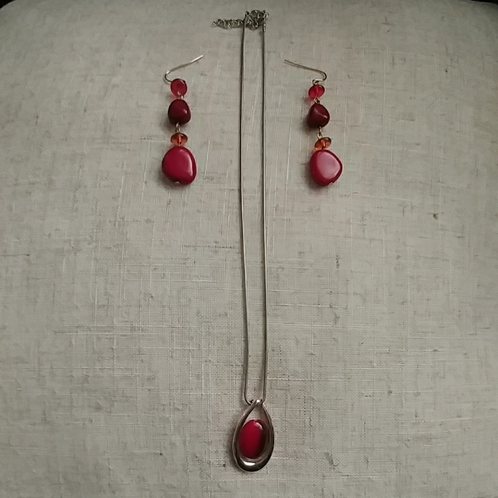 Red necklace and earrings