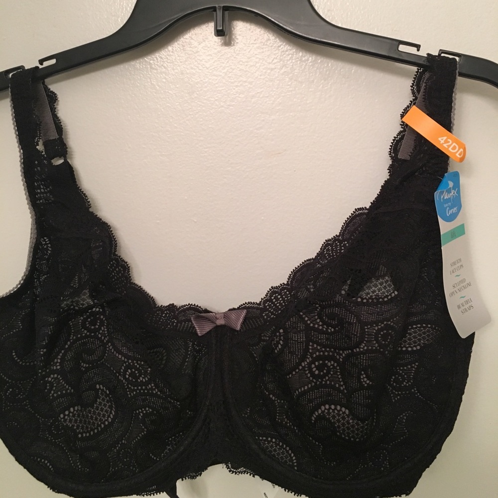 Playtex 42DD black lace bra, Xtra Lift, NWT PRETTY